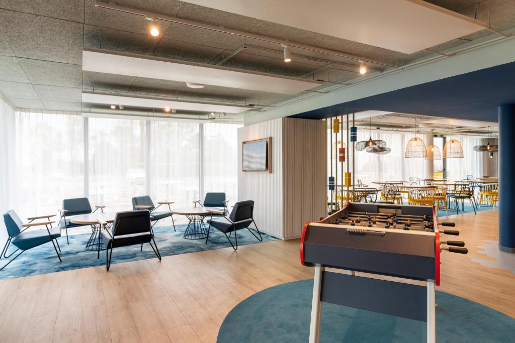 Posezení v ubytování ibis Styles Morlaix
