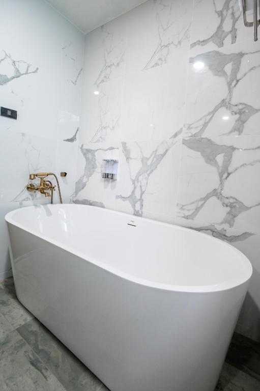 BB Boutique Sathorn - Resim 37