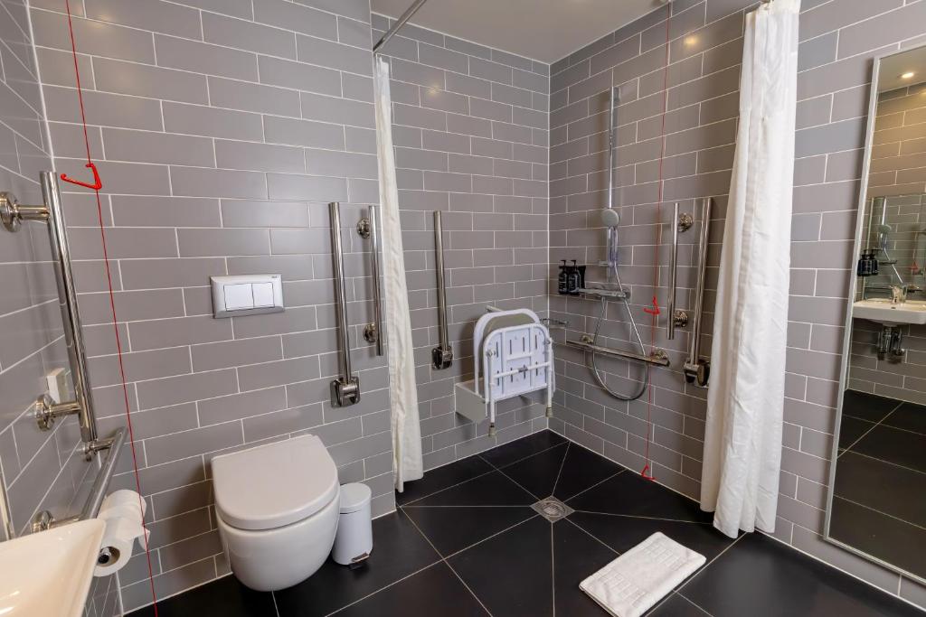 Holiday Inn Express - Manchester - TRAFFORDCITY, an IHG Hotel - Standard Single Room - Disability Access