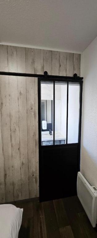 Postel nebo postele na pokoji v ubytování ClassEco Gent