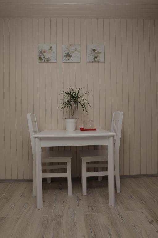 Rabbit Hotel - Suite Met Uitzicht Op Het Meer