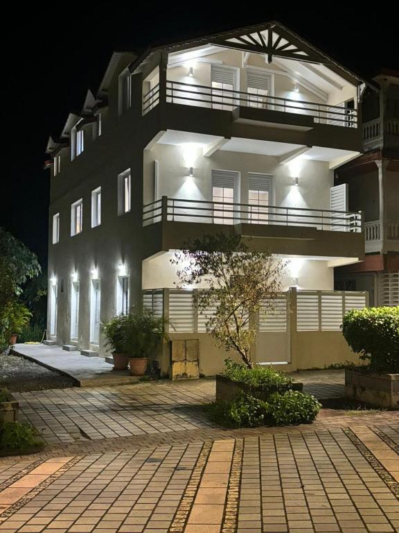 Budova, kde se apartmán nachází