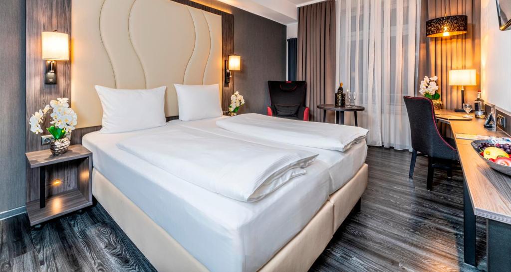 PLAZA Premium Parkhotel Norderstedt - Habitación Doble Estándar - Lado Parque