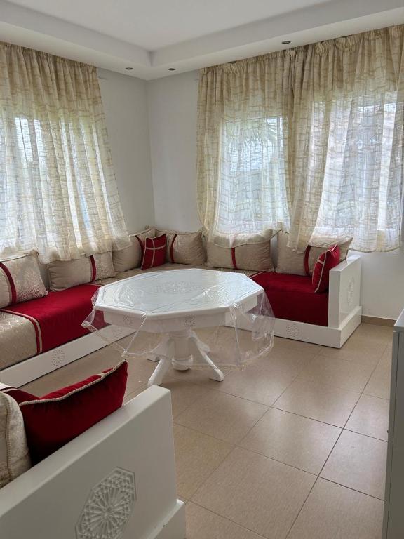 Posezení v ubytování Appartement de standing Résidence Kariat Cabo