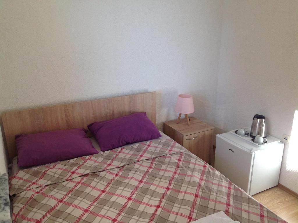 Postel nebo postele na pokoji v ubytování Villa OHRID -"LAKE VIEW"