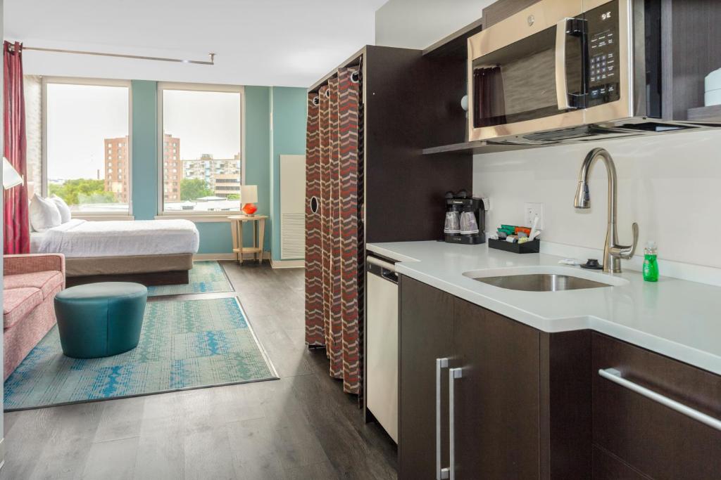 Home2 Suites By Hilton St Louis Downtown photo