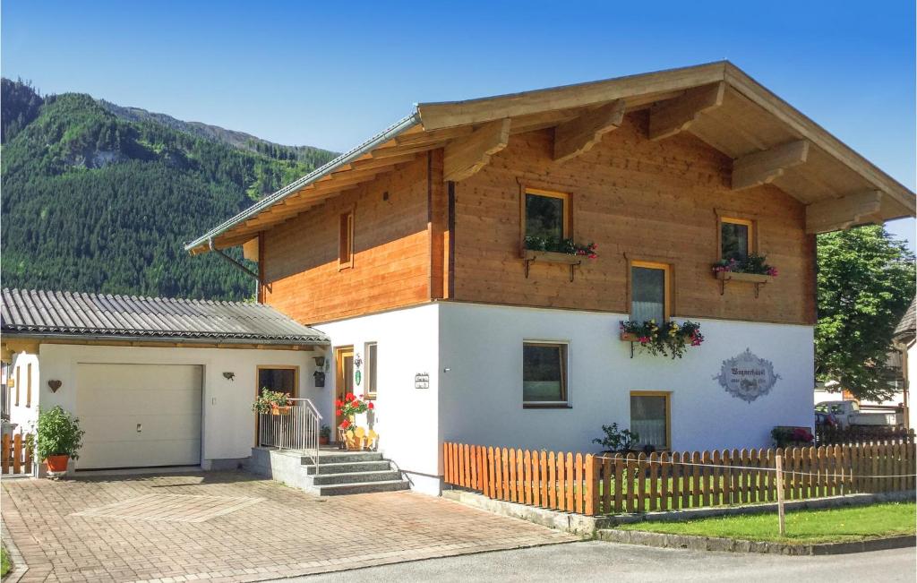 Nespecifikovaný výhled na hory nebo výhled na hory při pohledu z apartmánu