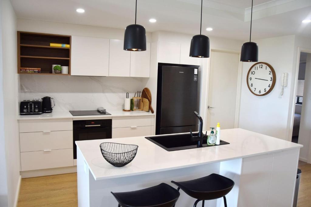 Køkken eller tekøkken på Jubilee Apartment 05 - Bring your own linen