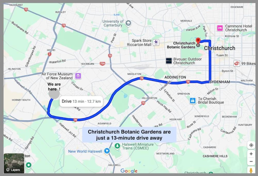 Family Home with Spa, Office and BBQ - Resim 30