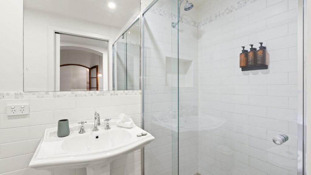 Gordon House Apartments - Resim 27