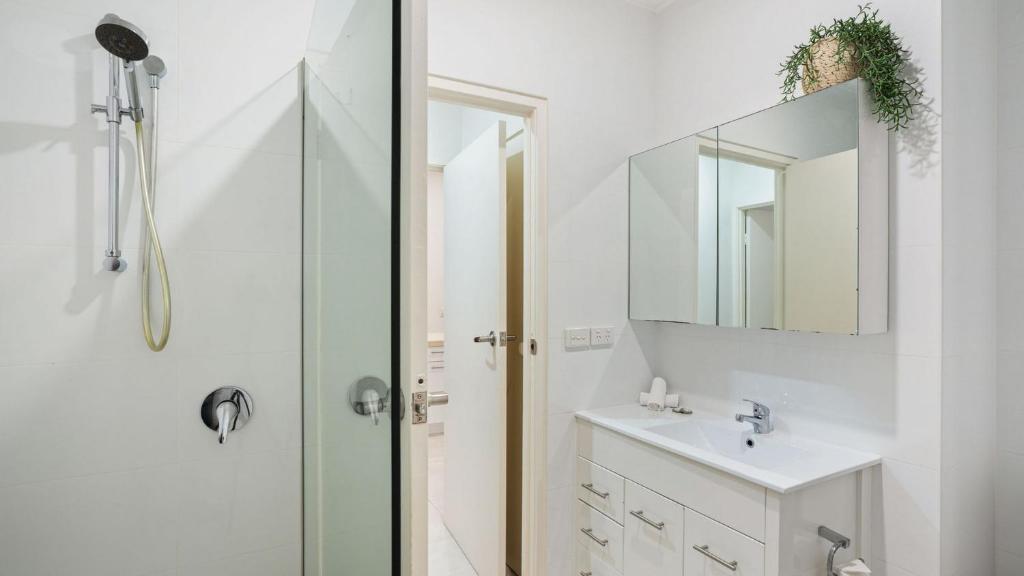 Gordon House Apartments - Resim 45