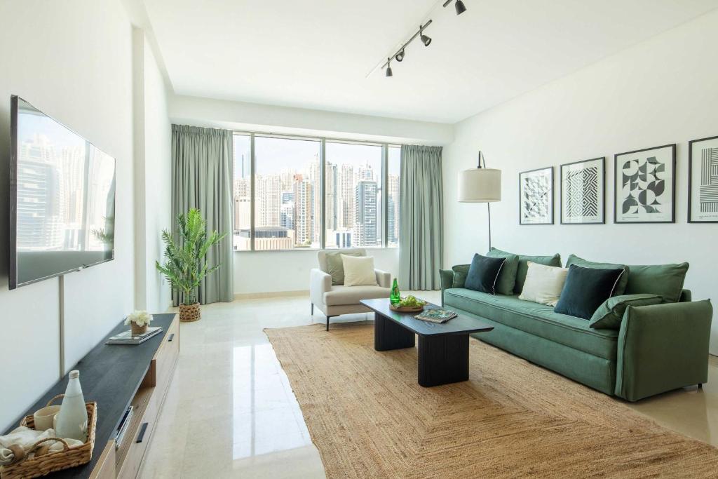 Khu vực ghế ngồi tại Frank Porter - Madina Tower