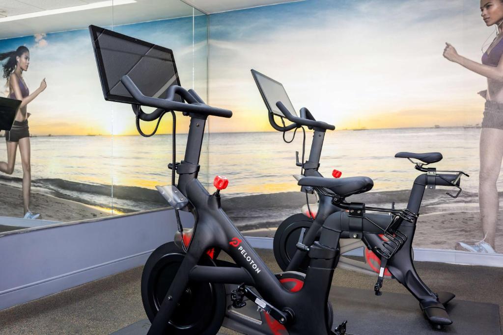Fitness centrum a/nebo fitness zařízení v ubytování Condado Palm Inn San Juan, Tapestry Collection by Hilton
