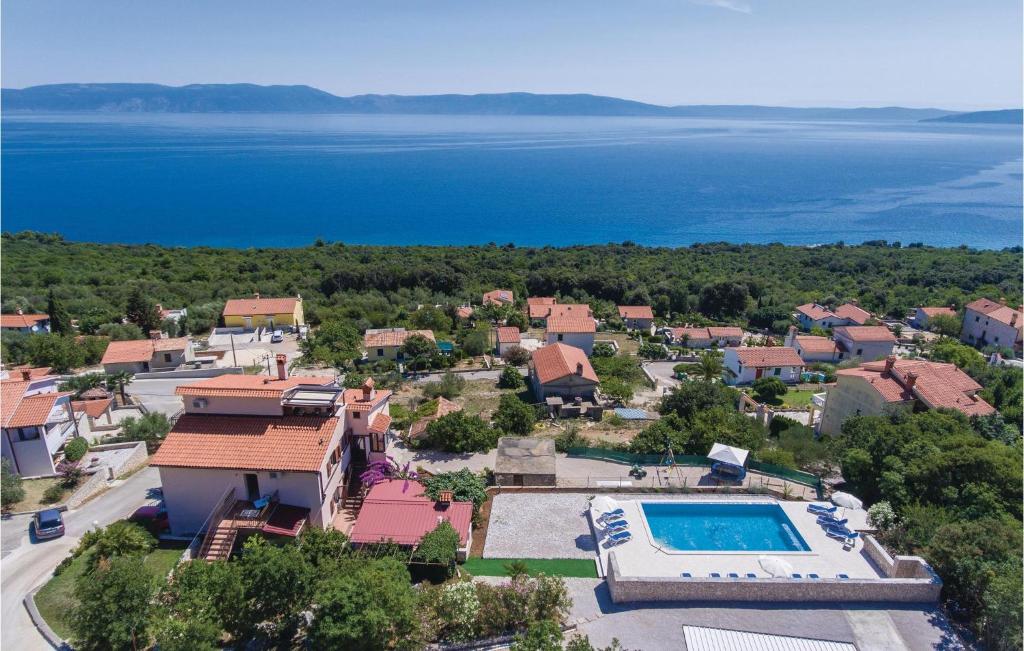 Stunning Apartment In Labin With Wifi