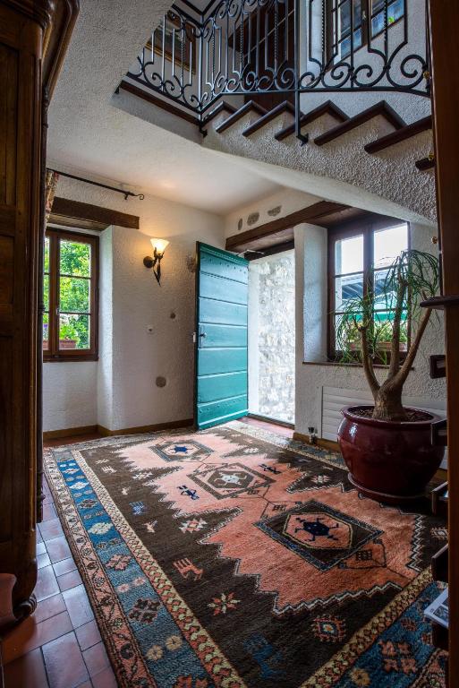 Fotografie z fotogalerie ubytování Domaine de Châteauvieux v destinaci Peney-Dessus