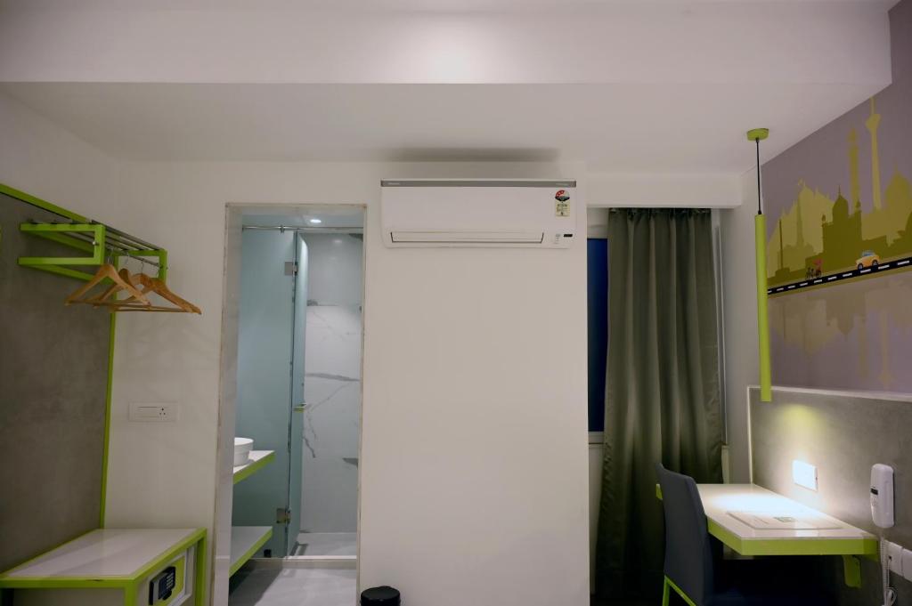 Koupelna v ubytování Hotel Le Roi Express Karol Bagh