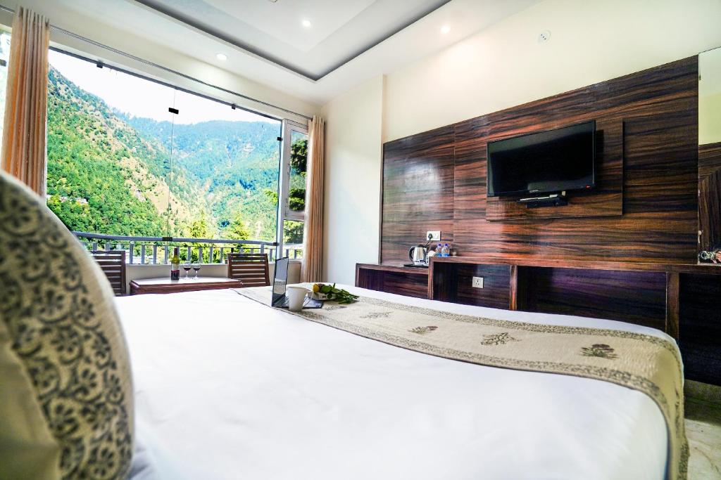 The Bunksters Mcleodganj, Dharmkot - Superior King Room