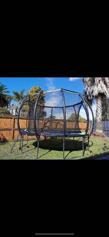 New painted 5 bdms spacious house close to the Base - Resim 34