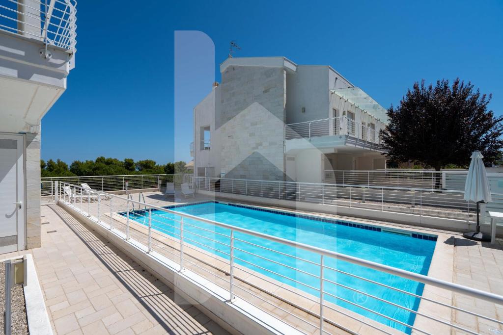 Bazén v ubytování Homiday - Cerrano Park Resort nebo v jeho okolí