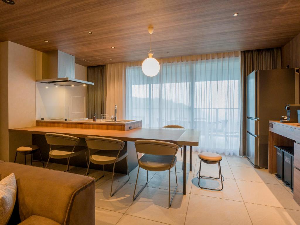 Kuchyň nebo kuchyňský kout v ubytování Rakuten STAY TERRACE Hakone Kowakudani