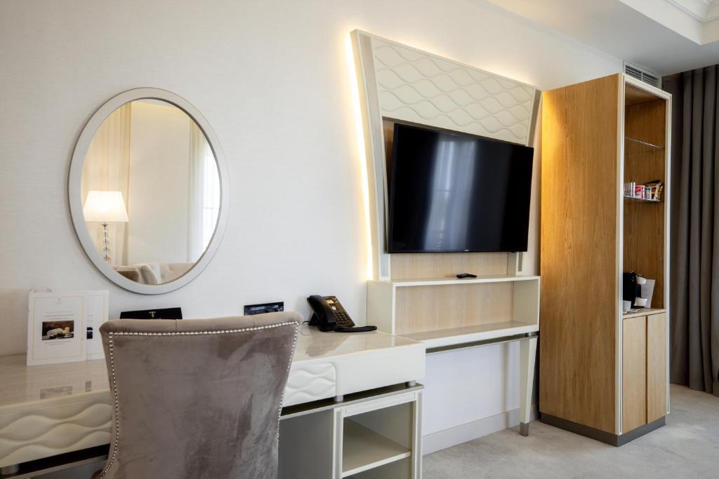 Tresor Le Palais Timisoara, Curio Collection by Hilton - Resim 45