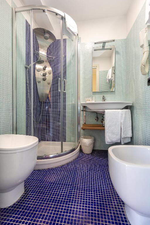 Koupelna v ubytování Blurooms