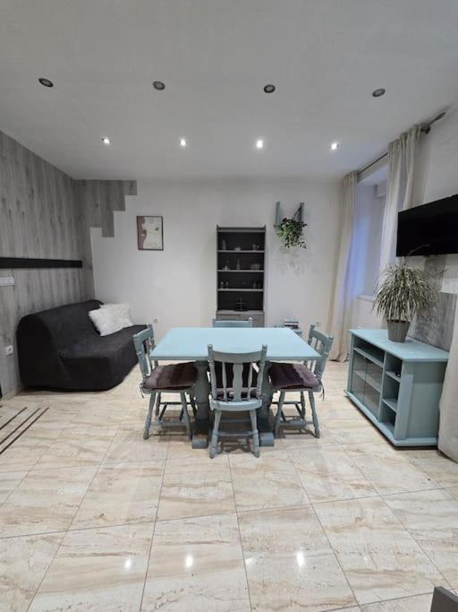 Χώρος καθιστικού στο Grandma's place Zagreb