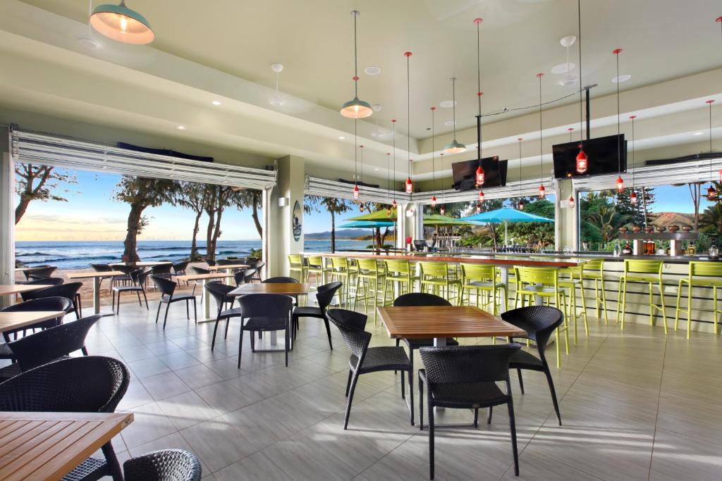 Restaurace v ubytování Kauai Shores Hotel