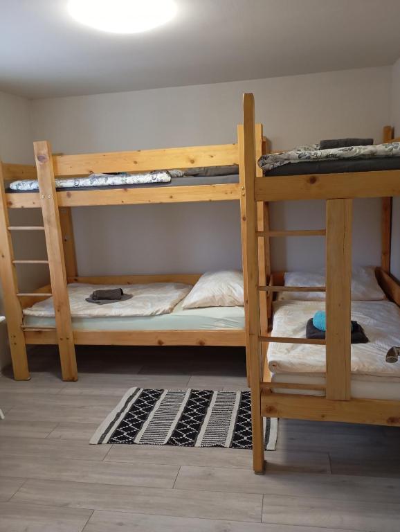 Postel nebo postele na pokoji v ubytování Dovolenkový dom Nika