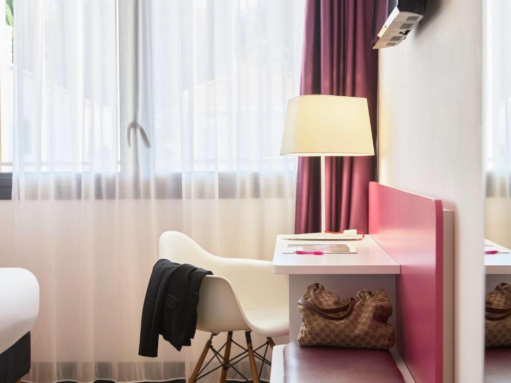 Posezení v ubytování ibis Styles Montelimar Centre