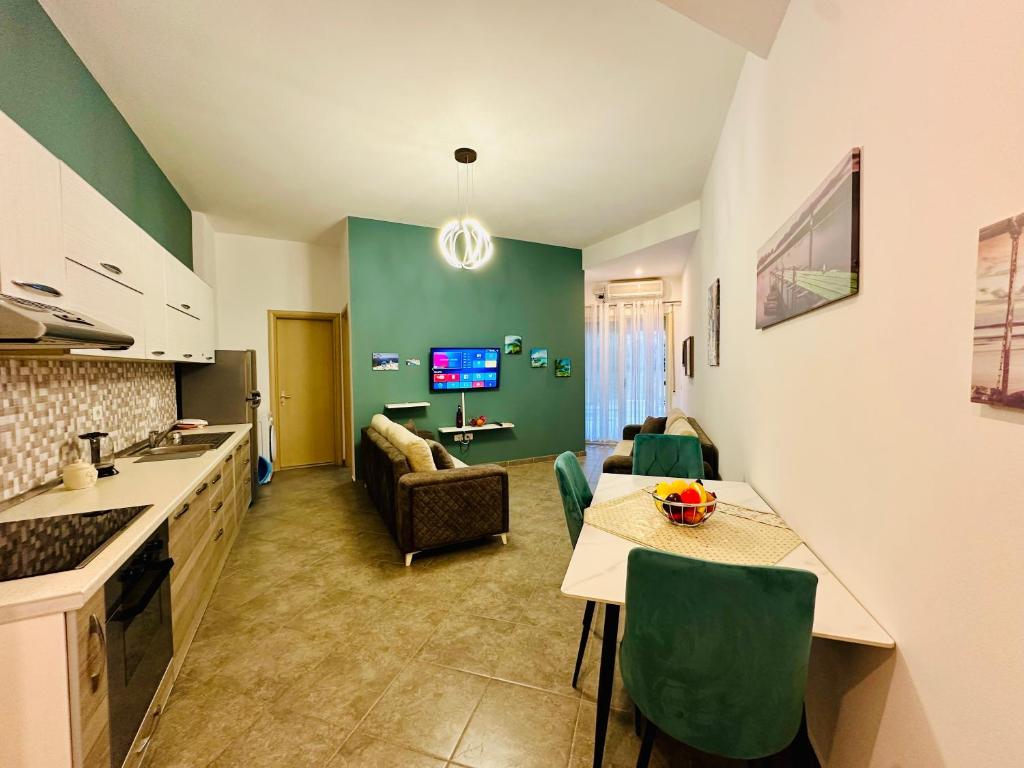 Jico Travel - Erjon Apartments - Appartamento - Piano Terra