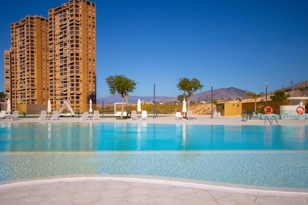 Bazén v ubytování INTEMPO SKY RESORT in BENIDORM TOP PREMIUM APARTAMENTS nebo v jeho okolí
