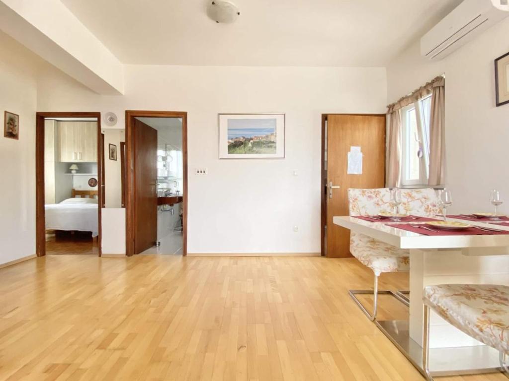 Posteľ alebo postele v izbe v ubytovaní Family Apartments Viva close to the Beach