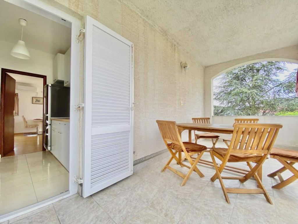 Fotografia z galérie ubytovania Family Apartments Viva close to the Beach v destinácii Krk