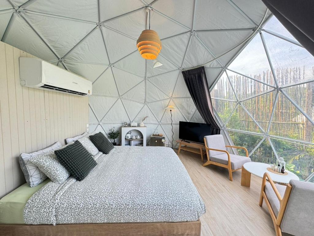 Postel nebo postele na pokoji v ubytování Khao Poon Camping