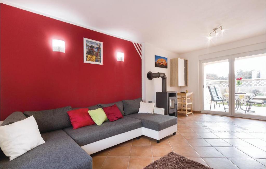 Część wypoczynkowa w obiekcie Holiday Home Betiga With A Fireplace 09