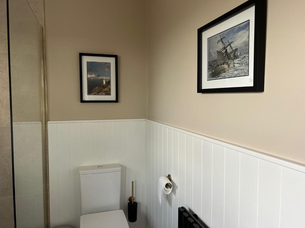 Fotografie z fotogalerie ubytování The Lodge, Monkstown v destinaci Monkstown