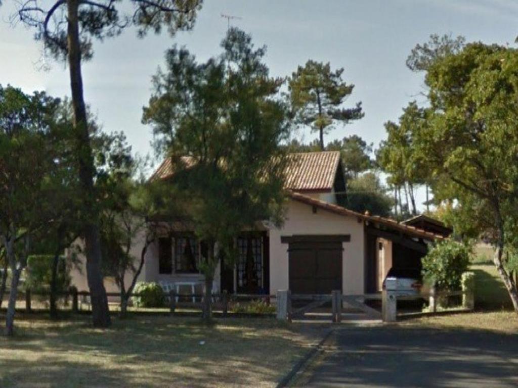 Photo de la galerie de l'établissement Maison Calme 3 Chambres, Jardin, Animaux Bienvenus, Proche Plage - FR-1-379-70, à Vieux-Boucau-les-Bains