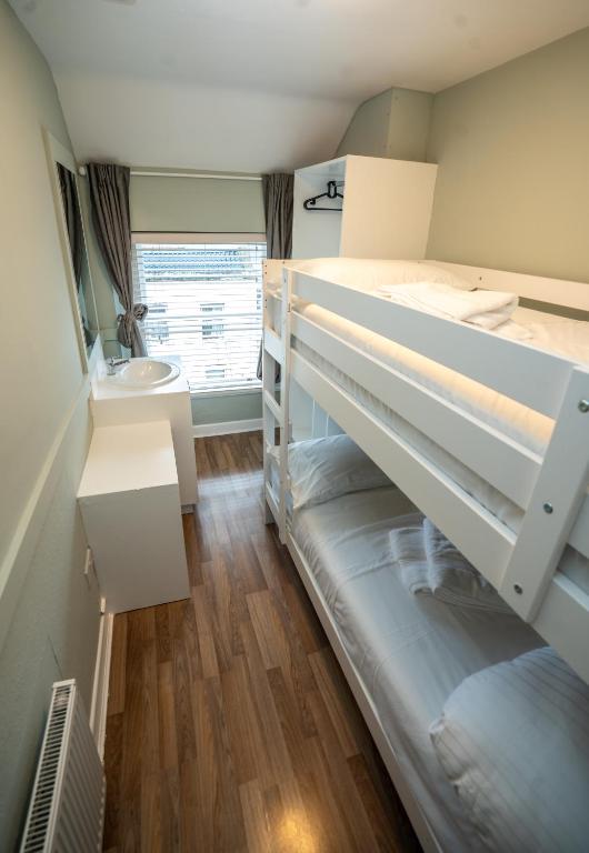Postel nebo postele na pokoji v ubytování Talbot Street Guest House