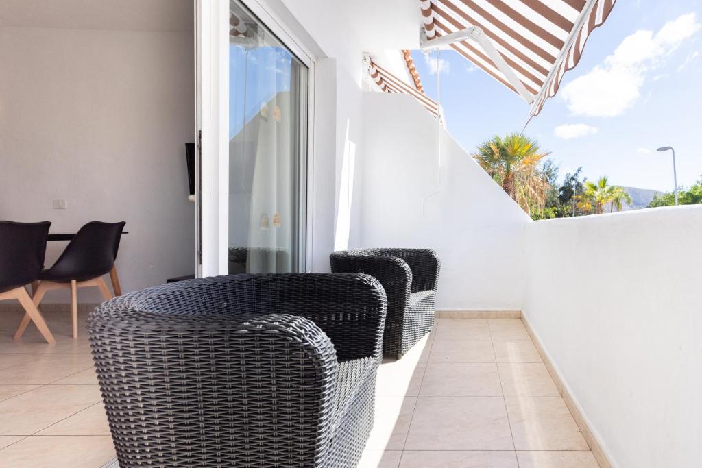 Home2Book Las Américas Coastal Apt, Pool & Terrace