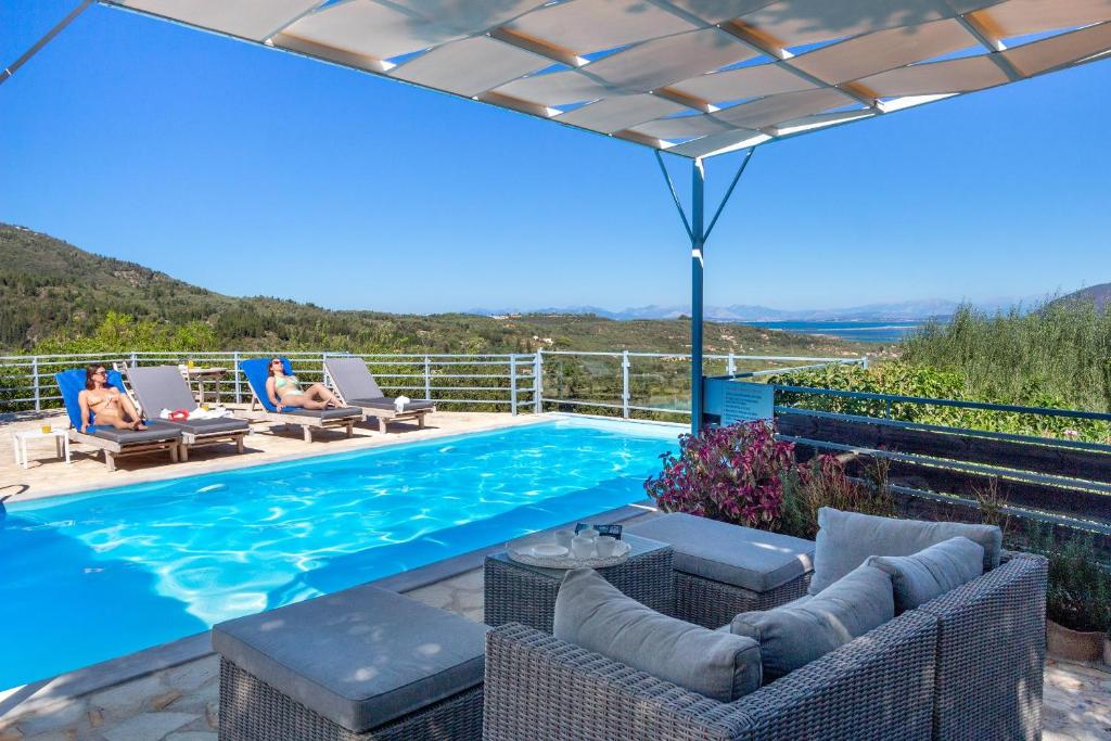 Phong cảnh thiên nhiên gần biệt thự