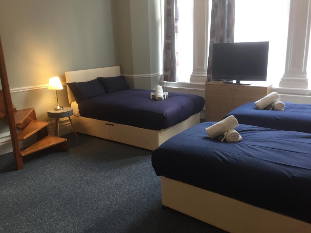 St Simeon - Resim 28