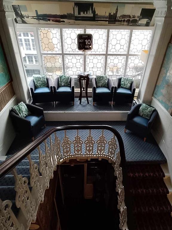 St Simeon - Resim 18