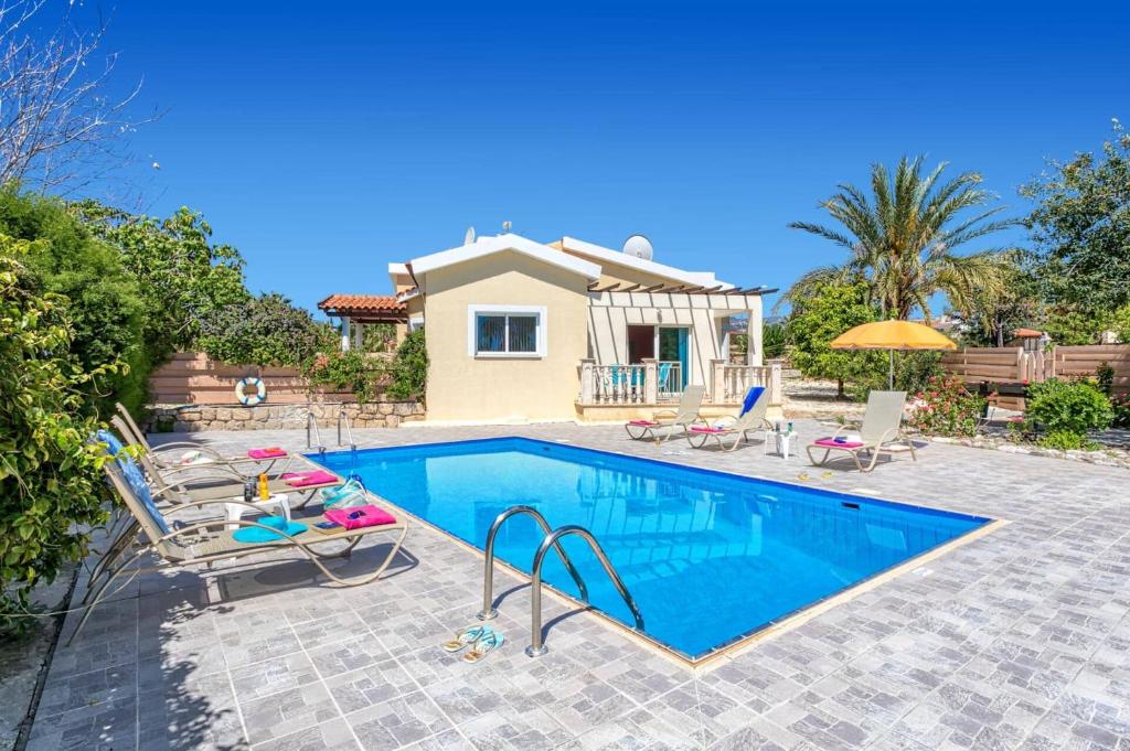 Villa Marios by Villa Plus