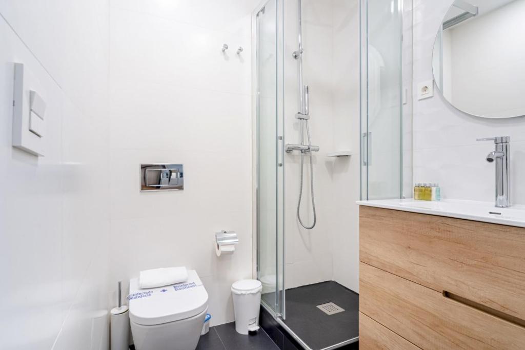 Koupelna v ubytování 3 bedrooms 2 bathrooms furnished - Salamanca - Stylish - MintyStay