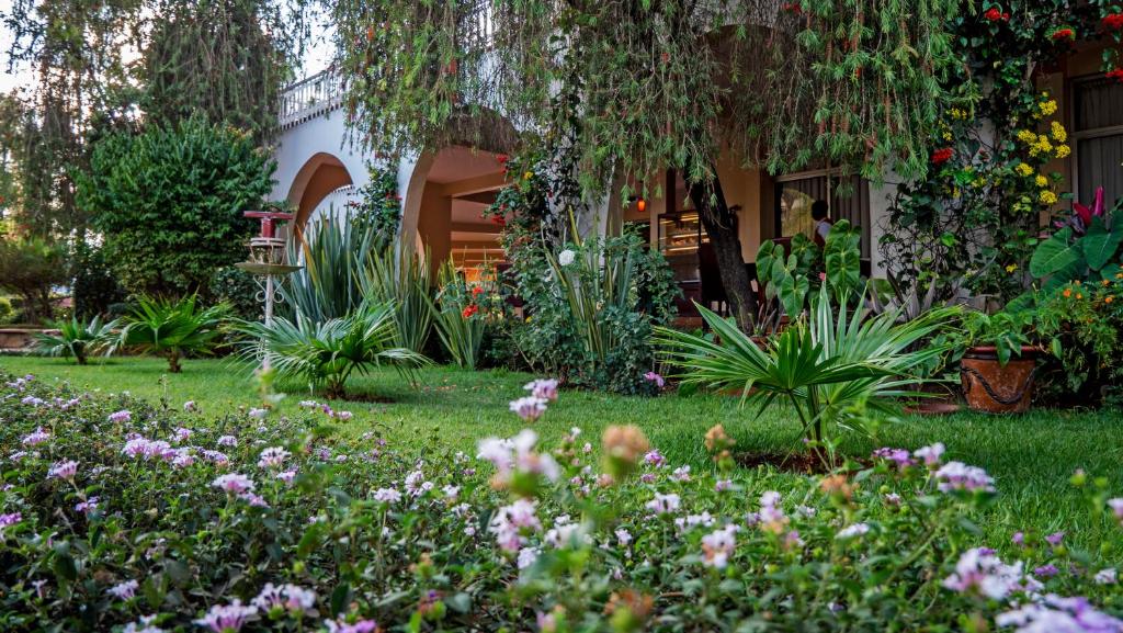 Zahrada ubytování Sirikwa Hotel