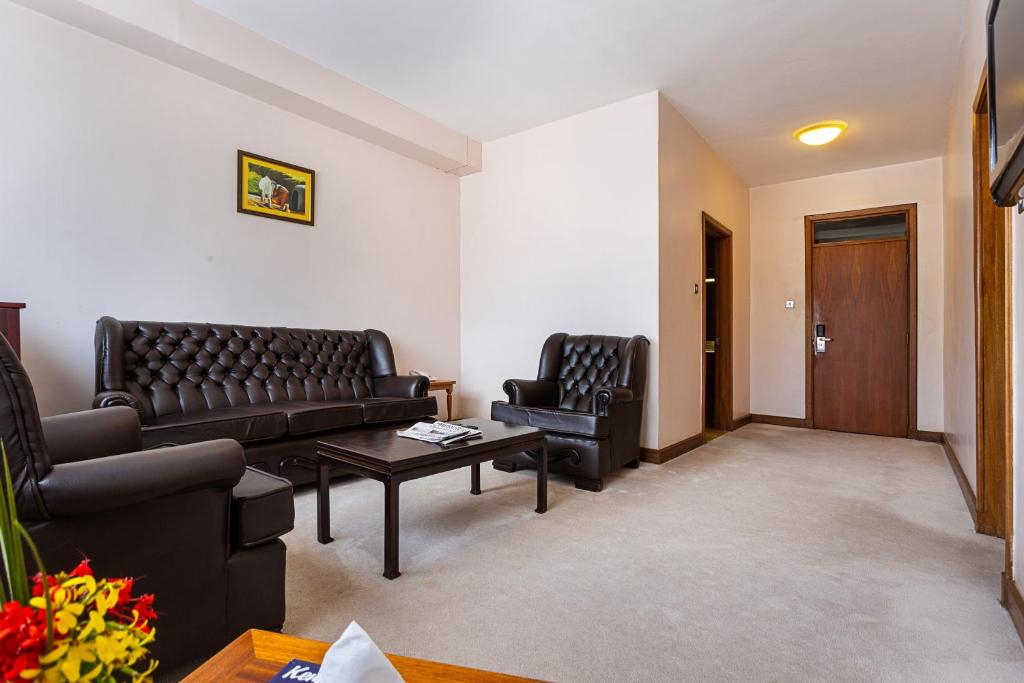 Posezení v ubytování Sirikwa Hotel