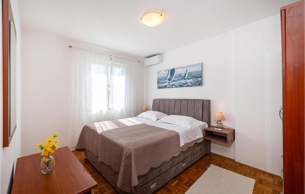 Postel nebo postele na pokoji v ubytování Holiday Home Ul,19-20 Br, Iv