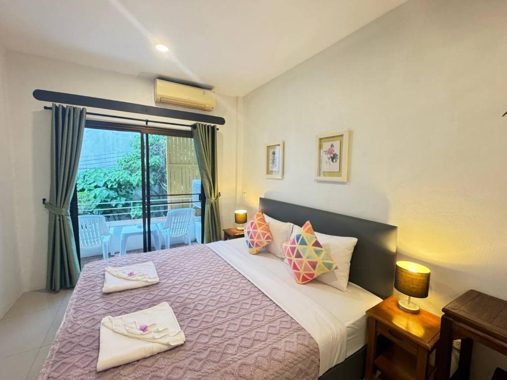 Pupa Rooms - Resim 1