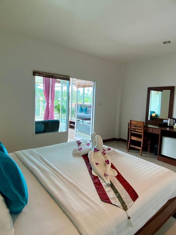 Lanta Just Come Hotel - 17